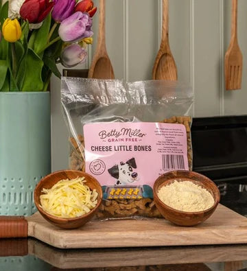 Betty Miller Cheese Little Bones 400g
